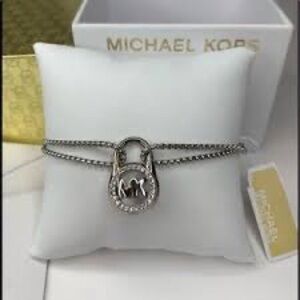 MK Michael Kors Padlock Lock Silver Pave Crystal Bracelet NWT in Box